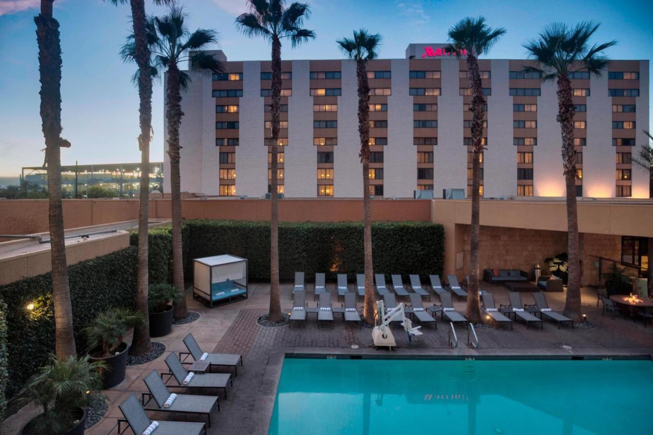 Los Angeles Marriott Burbank Airport Εξωτερικό φωτογραφία
